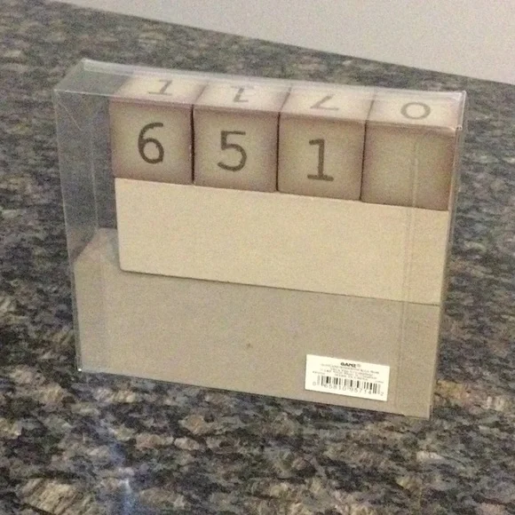 Wedding Day Countdown Calendar - Picture 3 of 4